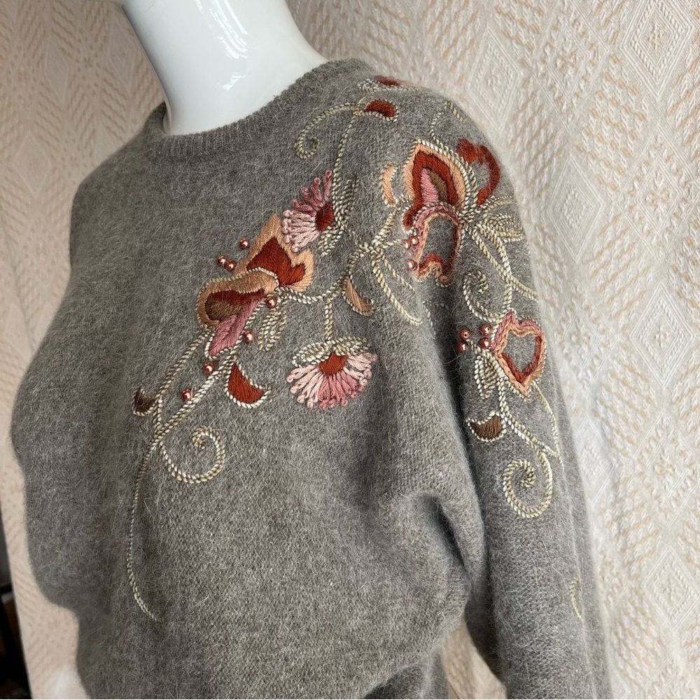 Vintage Mohair Women's Sweater Beaded Flower Embroidery by Loonpe in Earthy Gray